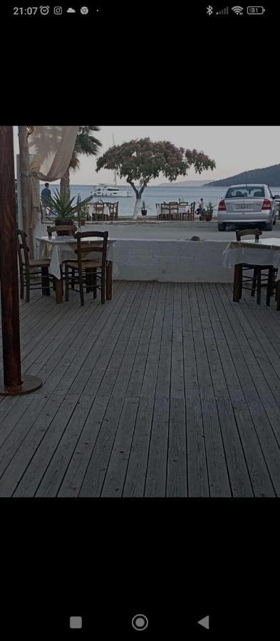 Ta Kavourakia Apartment Mikros Gialos