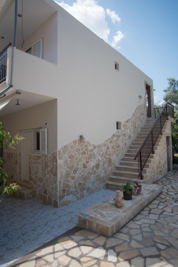 Ta Kavourakia Apartment Mikros Gialos
