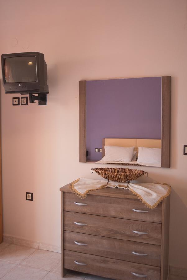 Ta Kavourakia Apartment Mikros Gialos